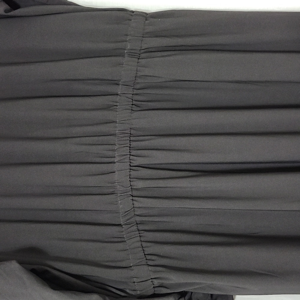 Dress - Picture 7 of 7